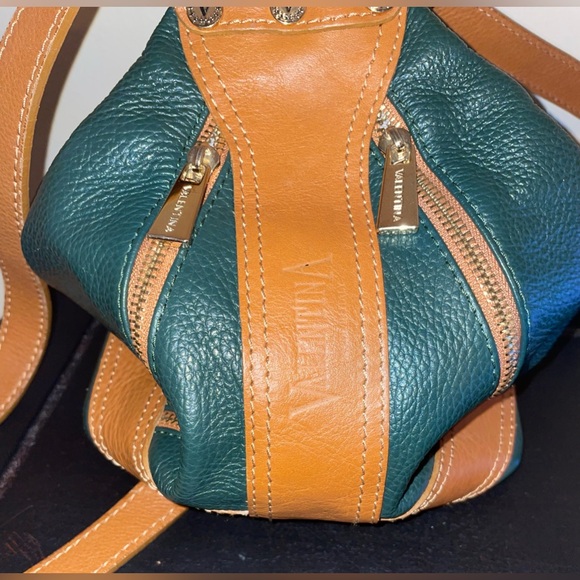 Valentina bucket bag - Picture 3 of 4